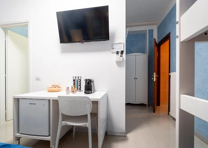 Vitti's 6 Bed and Breakfast Βερόνα