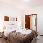 Vitti's 6 Bed & Breakfast 3*