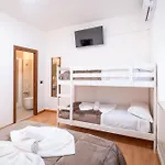 Vitti's 6 Verona