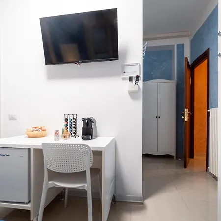 Vitti's 6 Oda ve Kahvaltı Verona